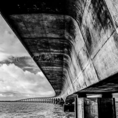 photo verticale pont de l ile de ré Charente maritime