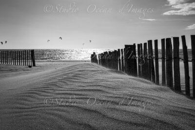 photo noir et blanc plage de Chatelaillon en Charente maritime