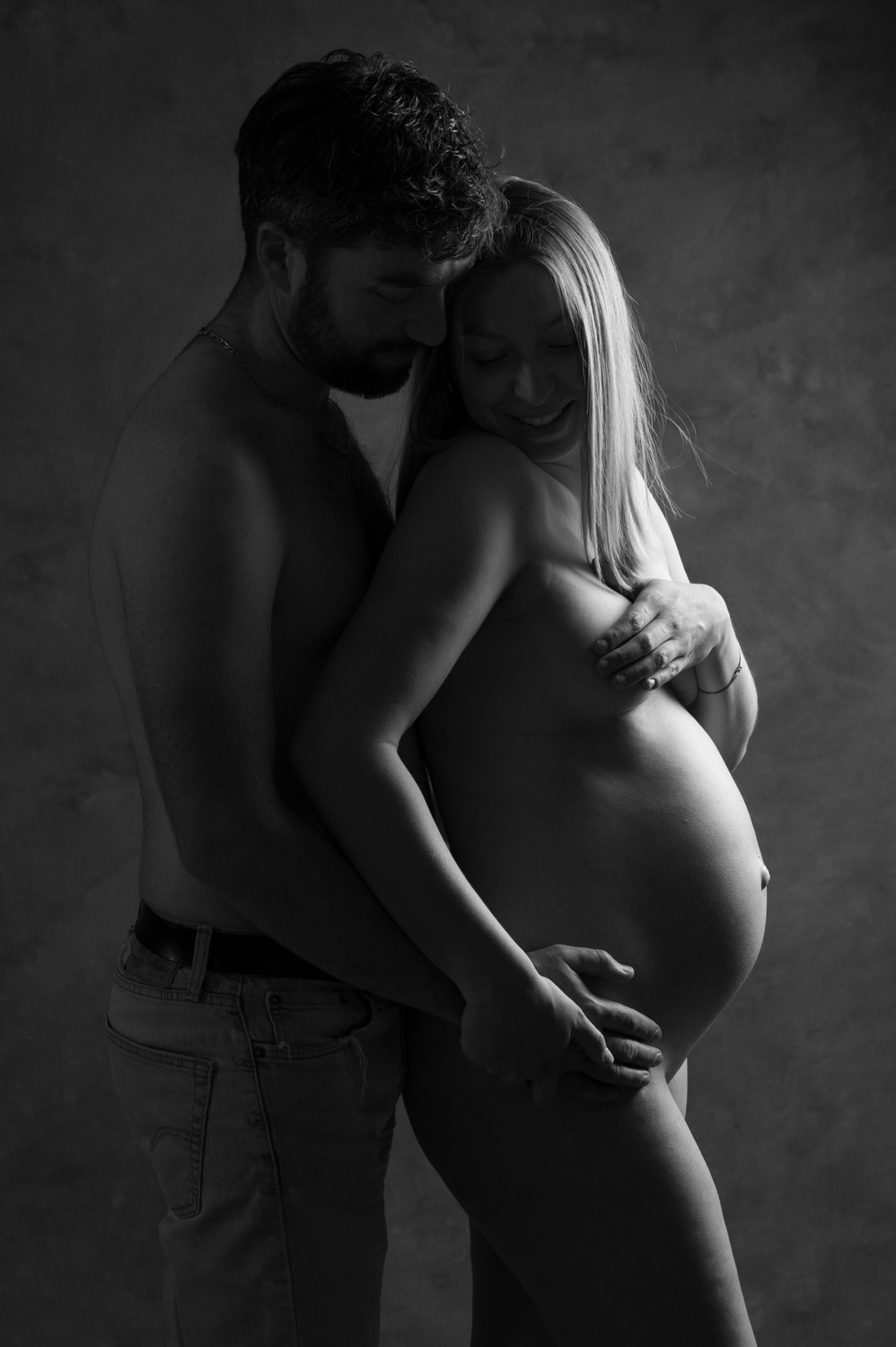 photo grossesse noir et blanc